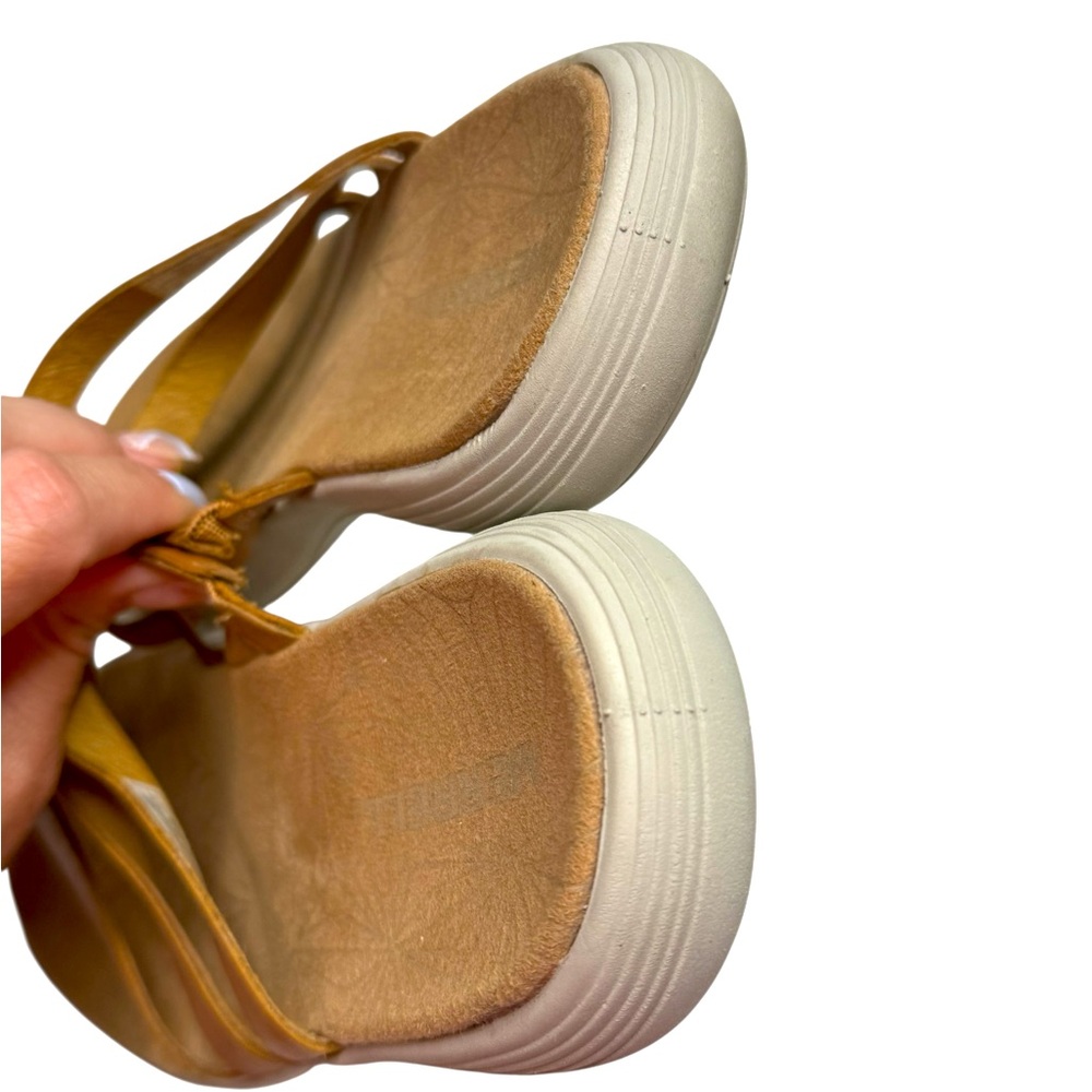 Merrell Women’s Duskair Seaway Post straps Sandal‎ in Natural Tan size 8 - Picture 5 of 12